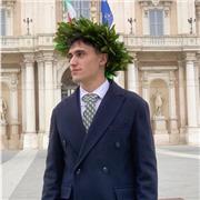 Laureato in Fisica presso Unimore (lezioni in presenza e online)